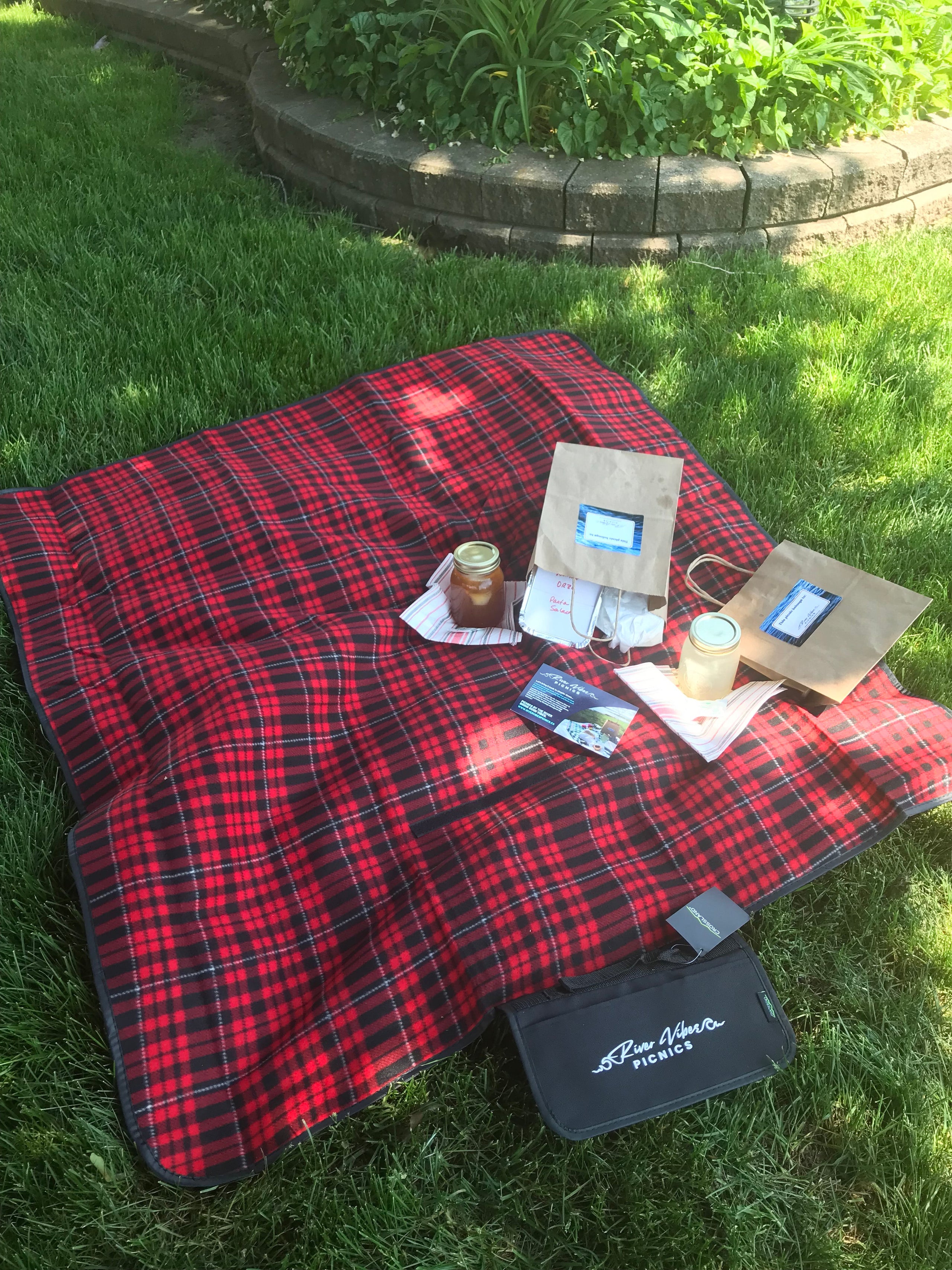 Good picnic blanket deals
